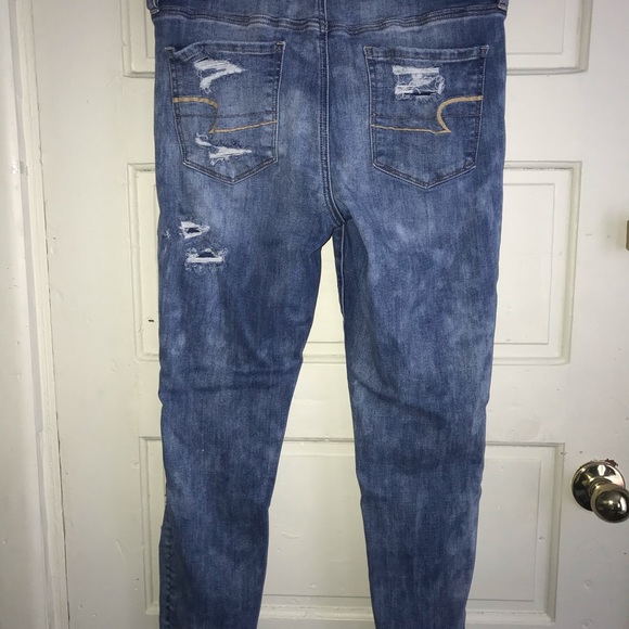 American Eagle Jeans - Picture 2 of 3